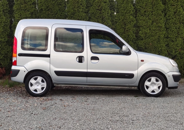 Renault Kangoo cena 10900 przebieg: 195000, rok produkcji 2003 z Gostynin małe 121